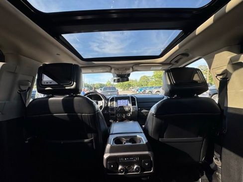 Used 2019 Ford Expedition Max Platinum AWD/4WD image 24