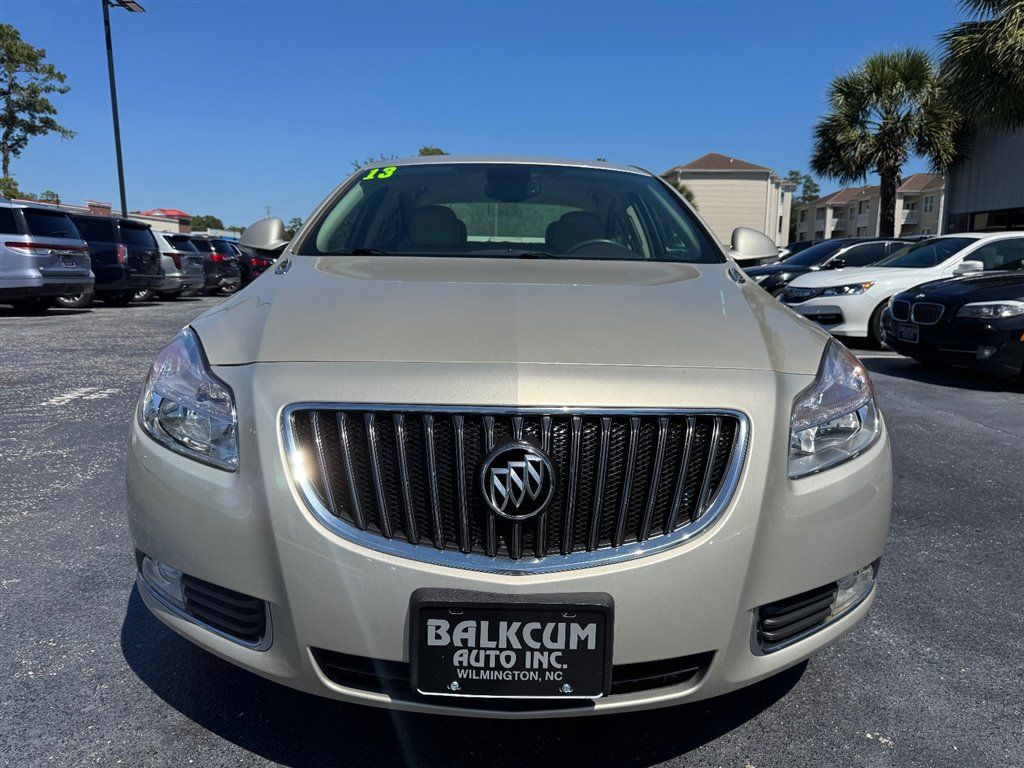 Used 2013 Buick Regal Leather FWD image 3