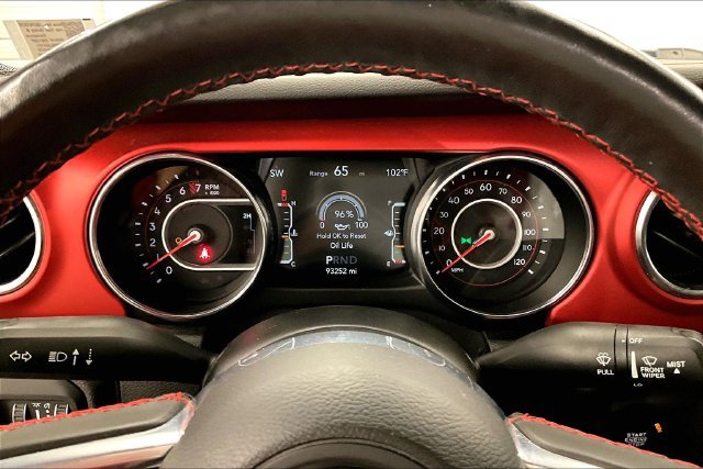 Used 2021 Jeep Gladiator Rubicon w/ Cold Weather Group AWD/4WD image 27