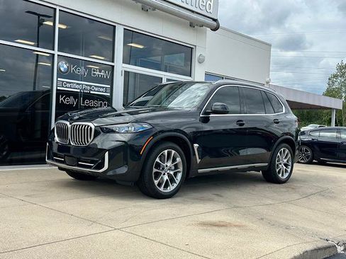 Used 2024 BMW X5 xDrive40i w/ Premium Package AWD/4WD image 4