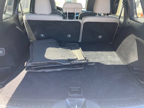 Used 2023 Honda Passport EX-L image 11