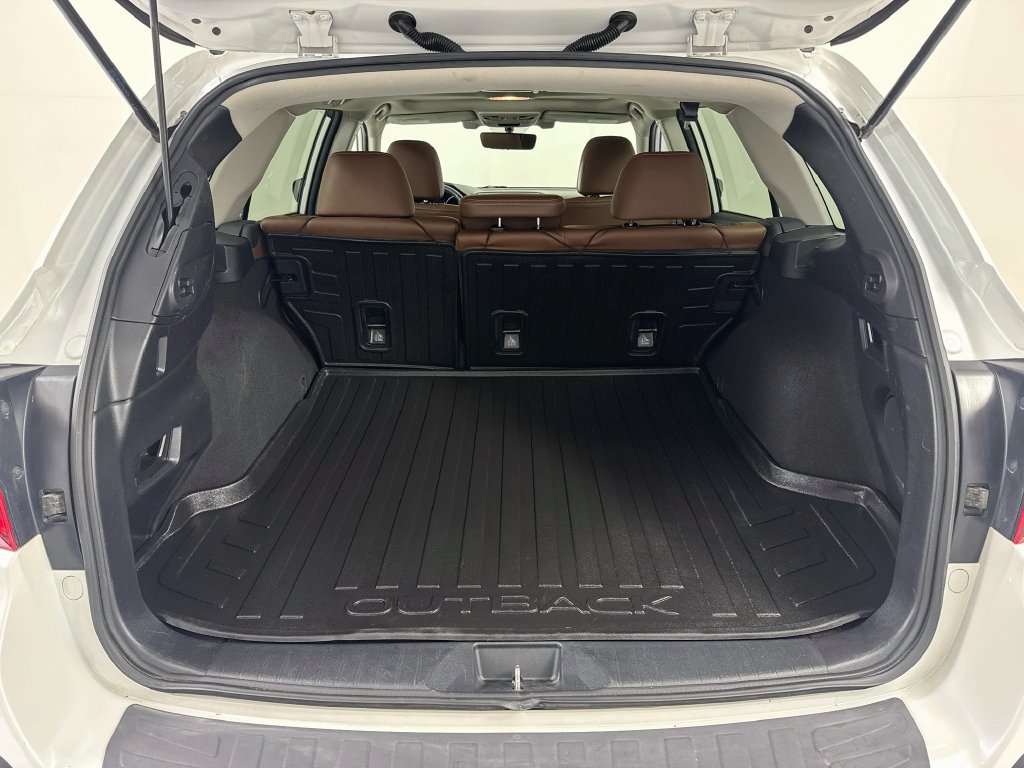 Used 2019 Subaru Outback 2.5i Touring w/ Protection Package #1 AWD/4WD image 28