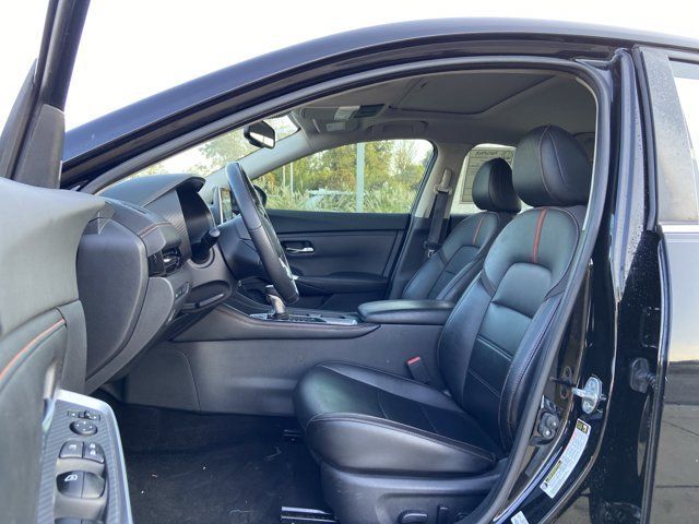 Used 2020 Nissan Sentra SR w/ Premium Package FWD image 34