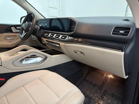 Certified 2020 Mercedes-Benz GLE 350 4MATIC image 32