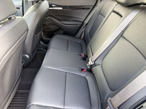 Used 2025 Kia Seltos EX FWD image 5