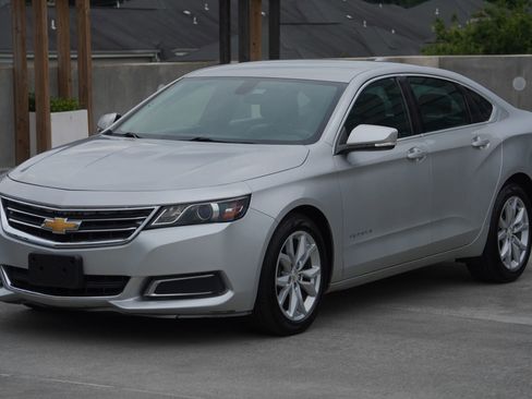 Used 2016 Chevrolet Impala LT image 21
