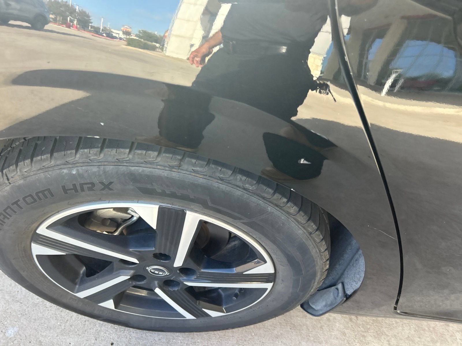 Used 2024 Nissan Sentra SV FWD image 8