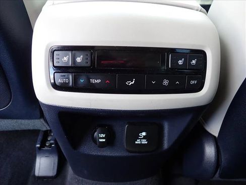 Used 2021 Hyundai Palisade Limited AWD/4WD image 11