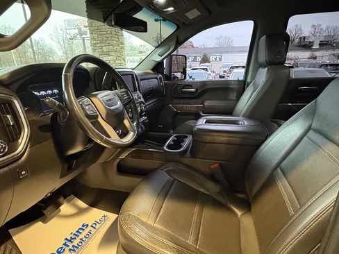 Used 2020 GMC Sierra 2500 Denali w/ Gooseneck/5TH Wheel Package image 22