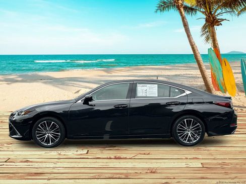 Used 2022 Lexus ES 350 w/ Premium Package image 3