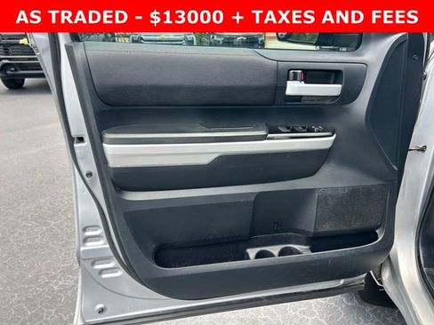 Used 2015 Toyota Tundra SR5 w/ SR5 Upgrade Package RWD image 12