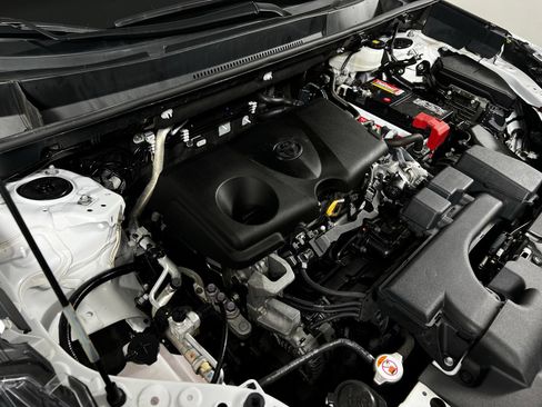 Certified 2024 Toyota RAV4 XLE FWD image 10
