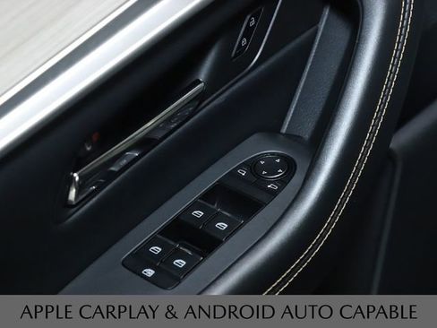 Certified 2025 MAZDA CX-70 Plug-In Hybrid w/ Premium Pkg image 23