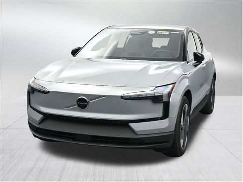 New 2026 Volvo EX30 Ultra w/ Protection Package AWD/4WD image 8