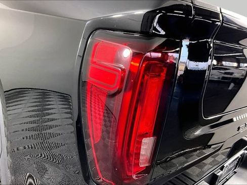 Used 2022 GMC Sierra 1500 AT4X AWD/4WD image 22