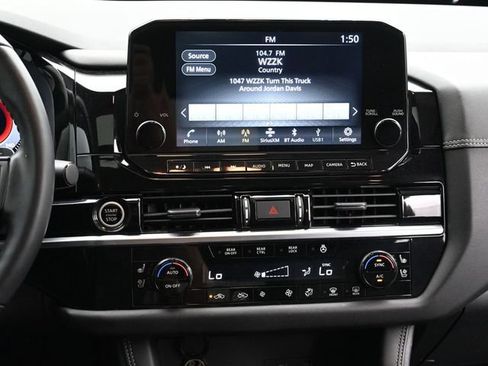 Used 2023 Nissan Pathfinder Platinum AWD/4WD image 12