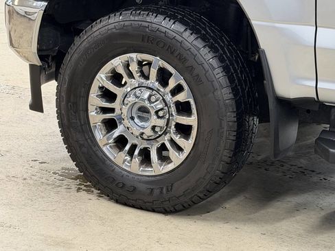 Used 2022 Ford F250 XLT w/ XLT Premium Package image 21