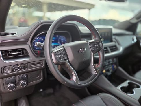 Used 2023 Chevrolet Suburban RST w/ Luxury Package RWD image 17