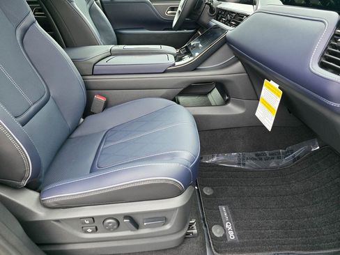 New 2026 INFINITI QX80 4WD image 47