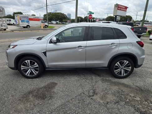 Used 2020 Mitsubishi Outlander Sport SE image 8