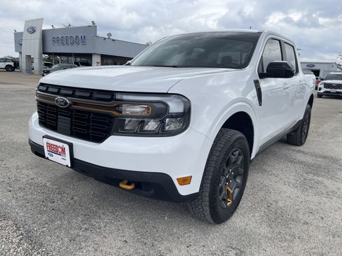 Used 2024 Ford Maverick Tremor w/ Tremor Off-Road Package image 8