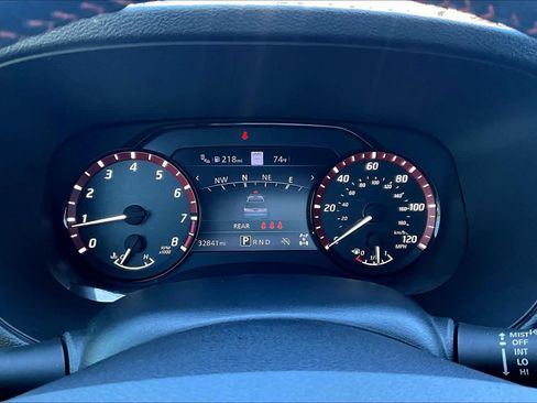 Used 2024 Nissan Frontier PRO-4X w/ Pro Premium Package AWD/4WD image 25