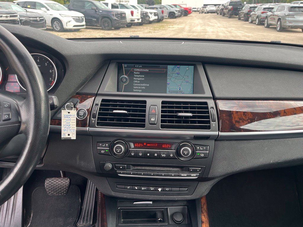 Used 2012 BMW X5 xDrive50i AWD/4WD image 28