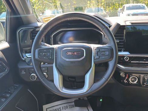 Used 2024 GMC Sierra 1500 SLE AWD/4WD image 16
