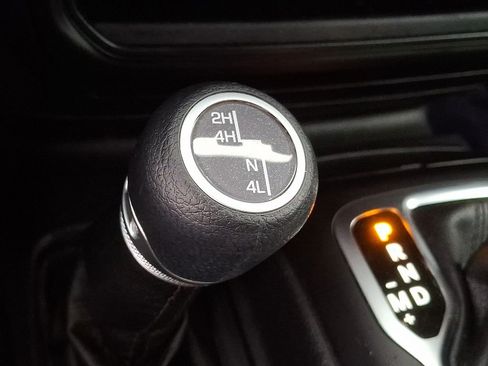 Used 2021 Jeep Wrangler Willys image 22