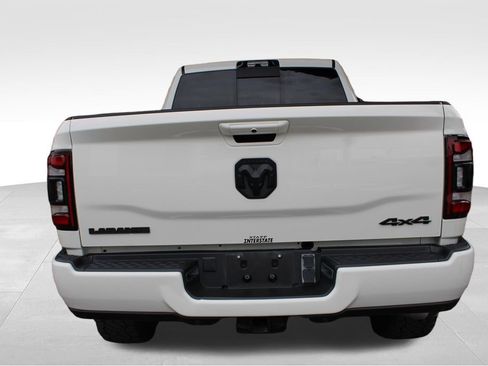 Used 2023 RAM 2500 Laramie AWD/4WD image 16