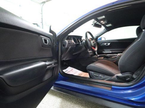 Used 2018 Ford Mustang Coupe w/ Equipment Group 101A RWD image 10