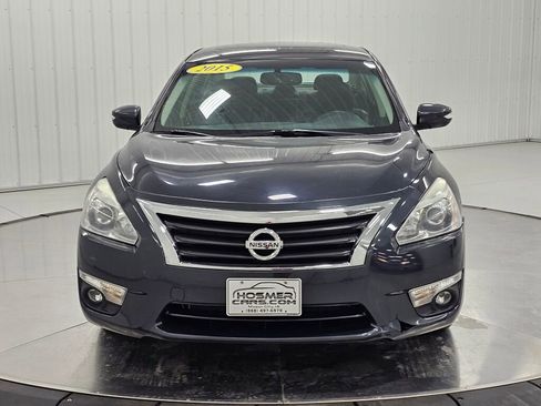Used 2015 Nissan Altima 2.5 SL w/ Technology Package FWD image 8