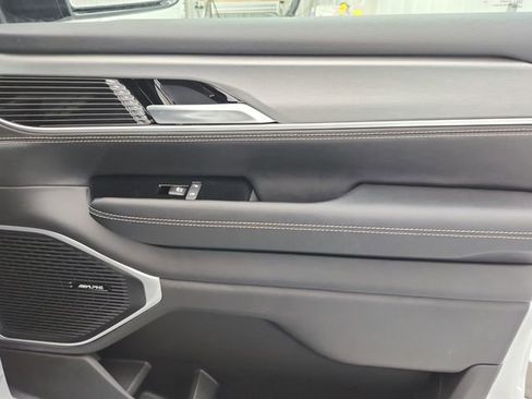 New 2026 Jeep Grand Wagoneer image 41