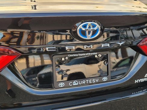 Certified 2023 Toyota Camry LE image 9