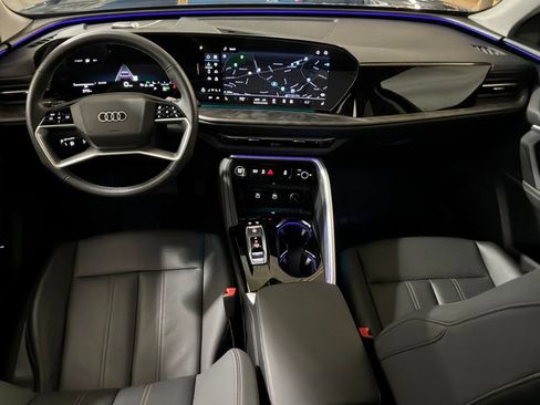 Certified 2025 Audi Q5 Premium w/ Convenience Package image 13