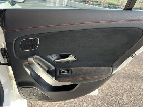 Used 2021 Mercedes-Benz CLA 250 CLA 250 image 35