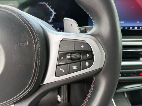 Used 2024 BMW X5 M60i AWD/4WD image 23