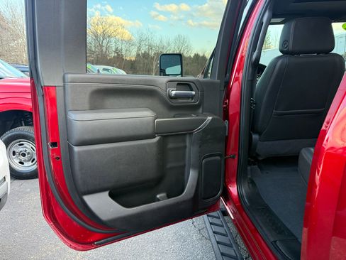 Used 2022 GMC Sierra 2500 AT4 w/ AT4 Premium Plus Package image 29