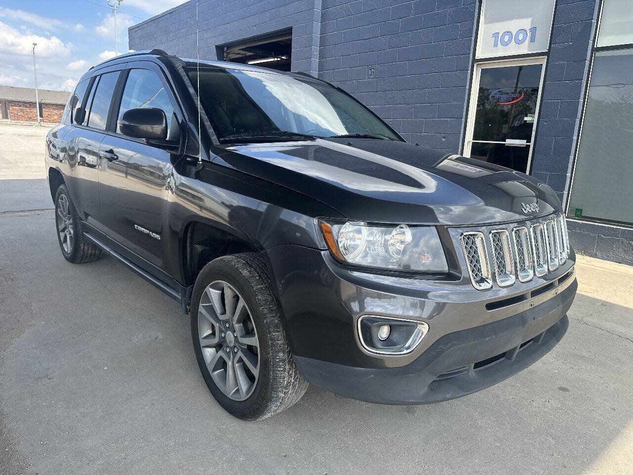 Used 2016 Jeep Compass High Altitude AWD/4WD image 2