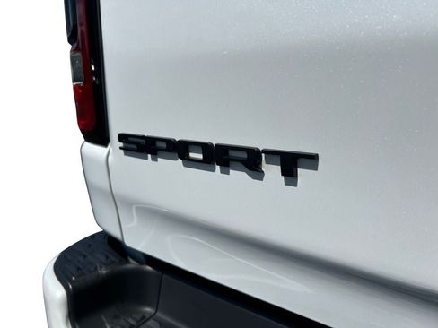 Used 2019 RAM 1500 Sport w/ Leather & Sound Group AWD/4WD image 35