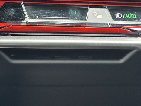 Used 2023 BMW 760i xDrive 760i xDrive image 22