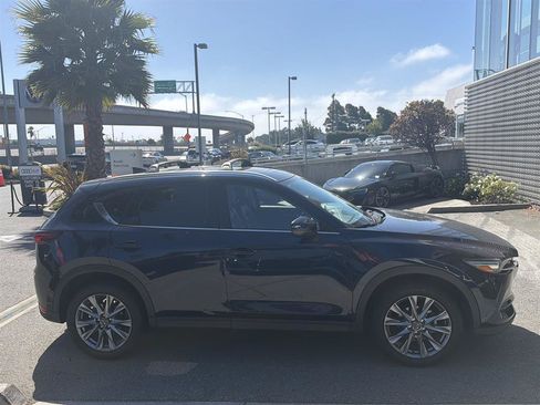 Used 2021 MAZDA CX-5 Grand Touring AWD/4WD image 5