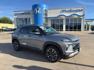 Used 2025 Chevrolet TrailBlazer LT video 1