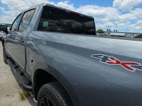 Used 2023 Chevrolet Silverado 1500 Custom AWD/4WD image 14