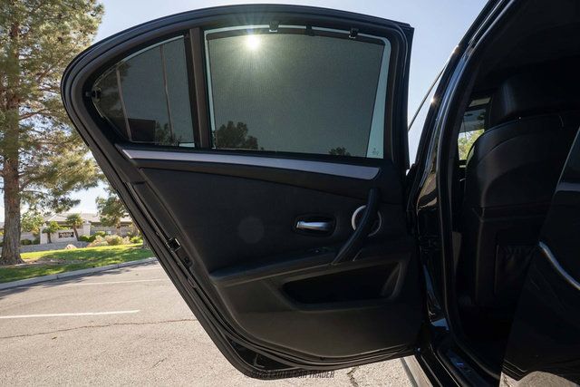 Used 2010 BMW M5 RWD image 35