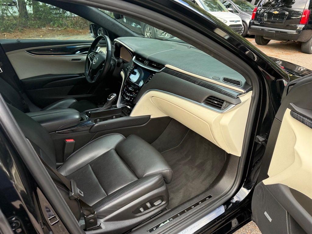Used 2015 Cadillac XTS Platinum AWD/4WD image 19