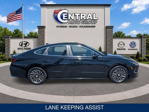 Certified 2023 Hyundai Sonata SEL FWD image 8