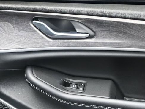 Used 2021 Jeep Grand Cherokee L Limited image 38