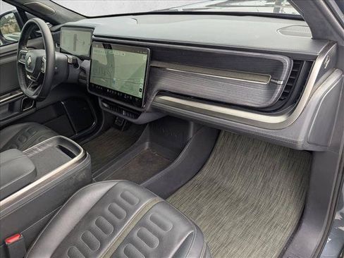 Used 2023 Rivian R1T Adventure AWD/4WD image 17