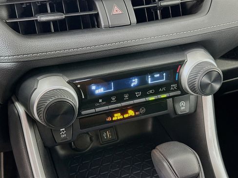 Used 2024 Toyota RAV4 LE image 19